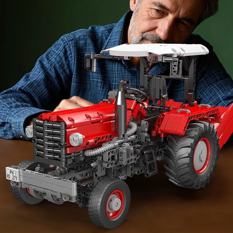 Mould King 17064 RC Motorized Agricultural Tractor Building Set