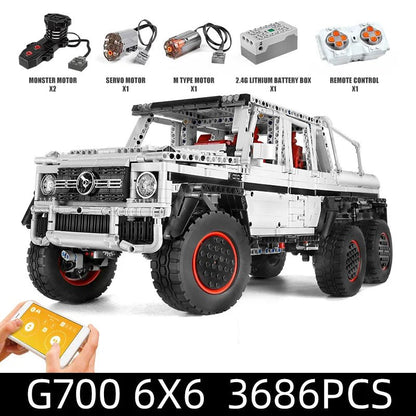 Mould King 13061 - RC Motorized G63 6x6 Building Block Car